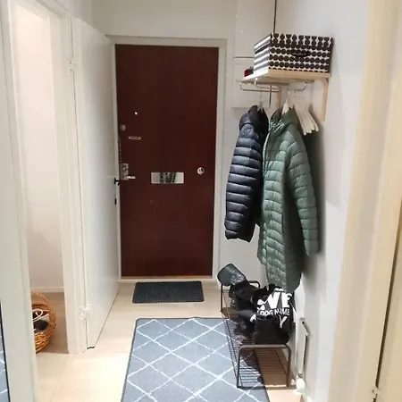 Apartment Renovated One Bedroom *
