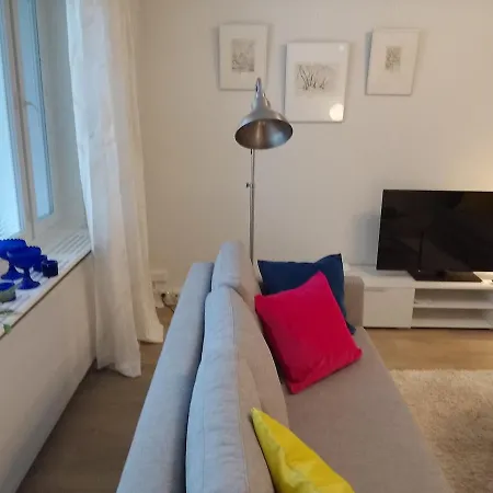 Apartment Renovated One Bedroom *