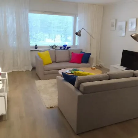 Renovated One Bedroom *